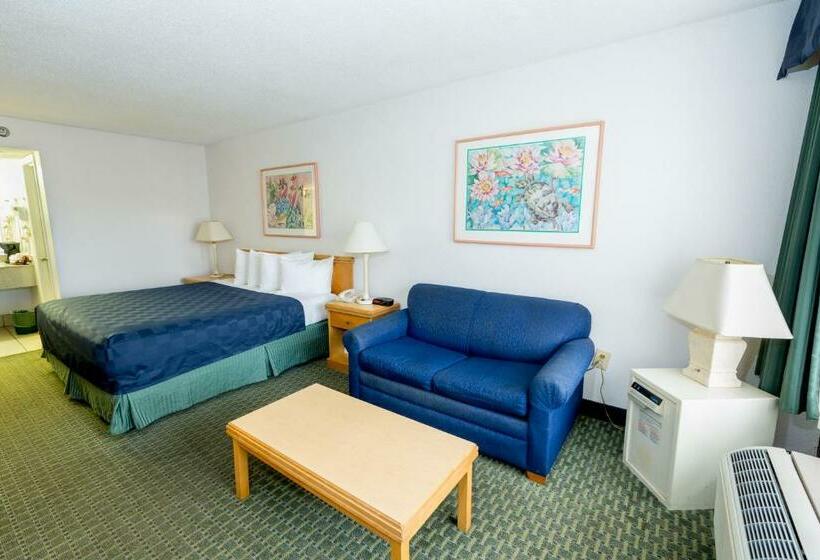キングサイズベッドのスタンダードルーム, Maingate Lakeside Resort