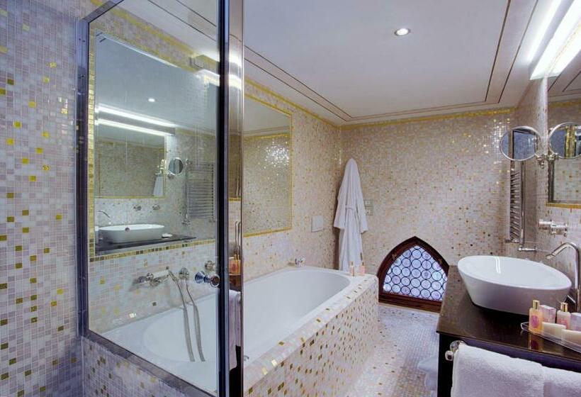 سوییت, Palazzo Stern