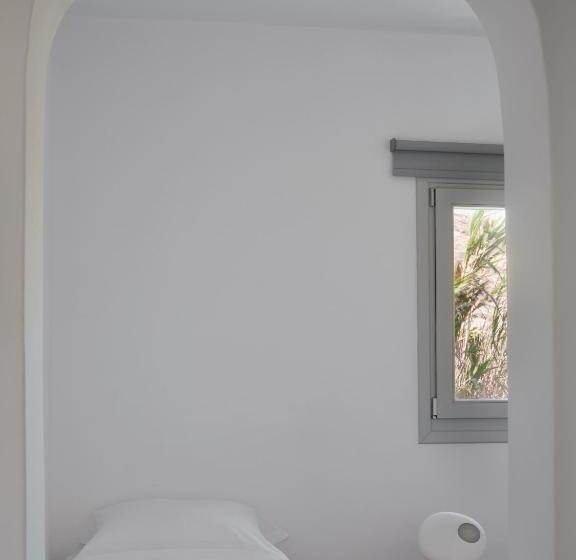 חדר סופריור לארבעה, Sunrise Beach Mykonos   A Myconian Collection