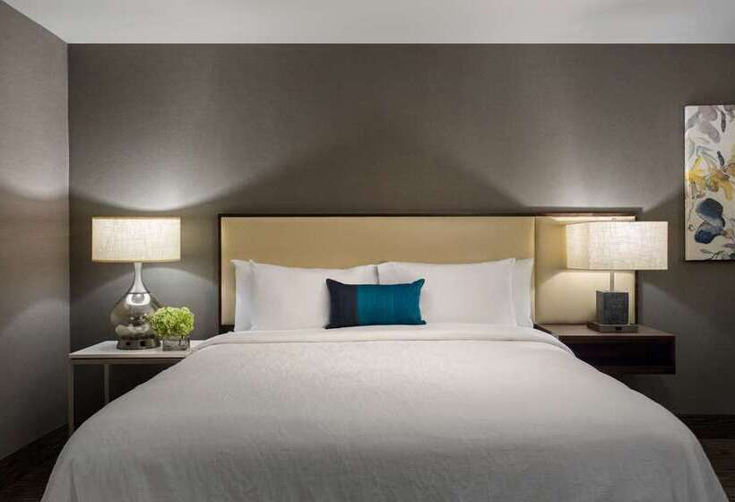 带大床的标准间, The Highland Dallas, Curio Collection By Hilton