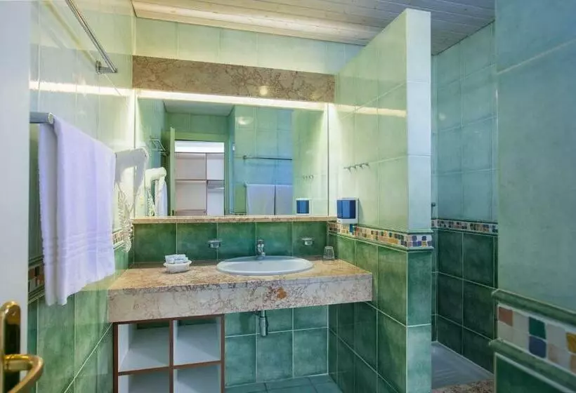 ガーデンビューのスタンダードバンガロー, Tirreno Resort