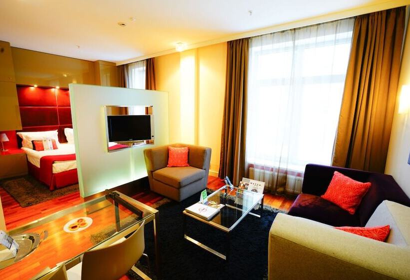 سوییت لوکس, Mamaison All Suites Spa Hotel Pokrovka