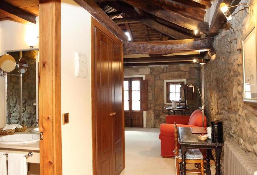 اتاق پرمیوم, Posada La Torre De La Quintana