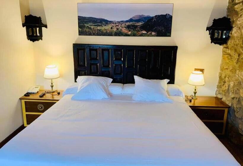 اتاق پرمیوم, Posada La Torre De La Quintana