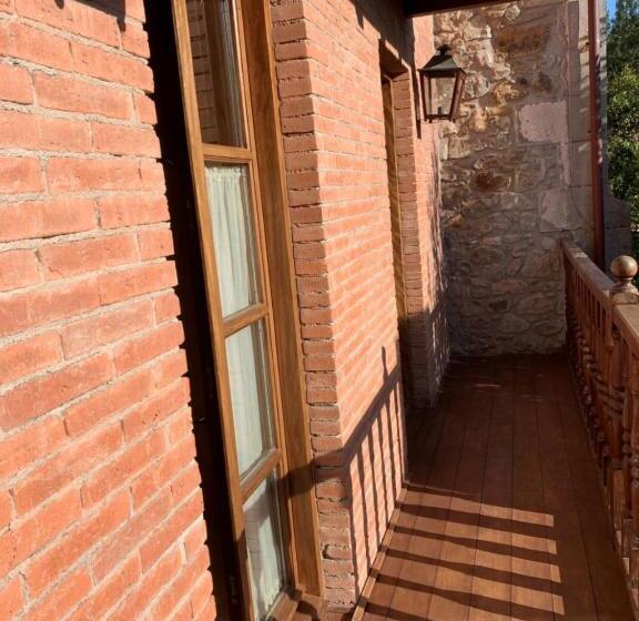 سوئیت پریمیوم, Posada La Torre De La Quintana