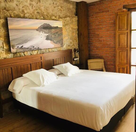 سوئیت پریمیوم, Posada La Torre De La Quintana