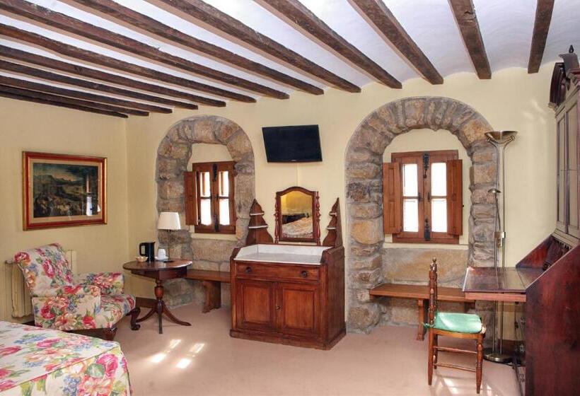 اتاق پرمیوم, Posada La Torre De La Quintana