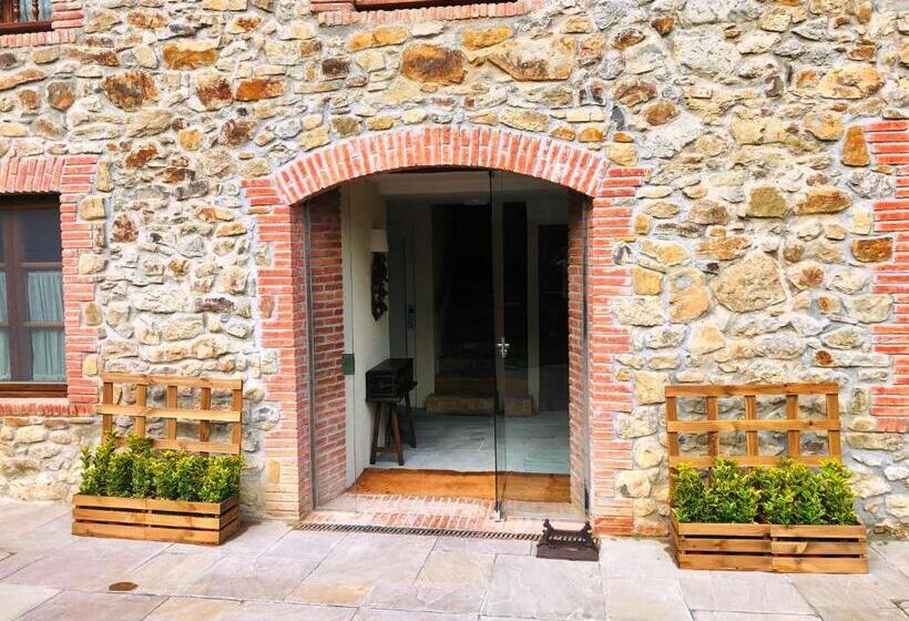 سوئیت پریمیوم, Posada La Torre De La Quintana