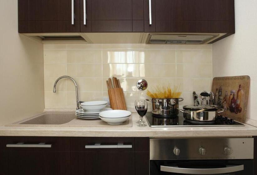 استودیوی کلاسیک, Quadra Key Easy Home In Florence