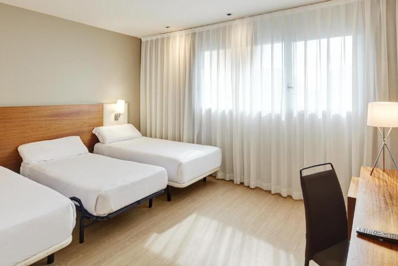 Номер Стандарт, Sercotel Ciutat De Montcada