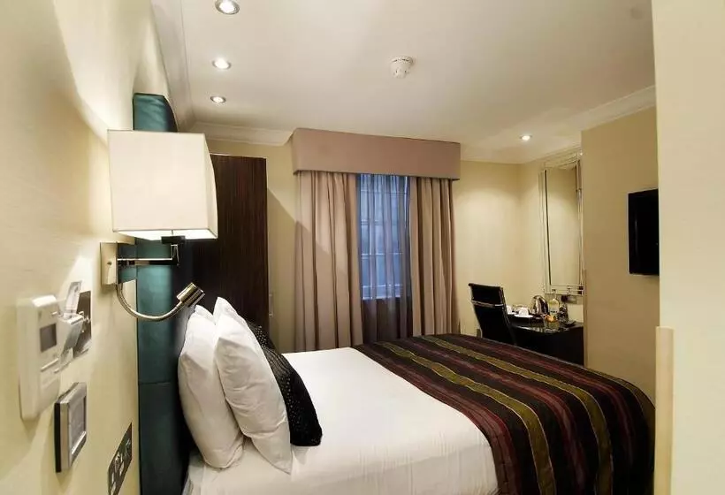 اتاق عادی, Astors Belgravia