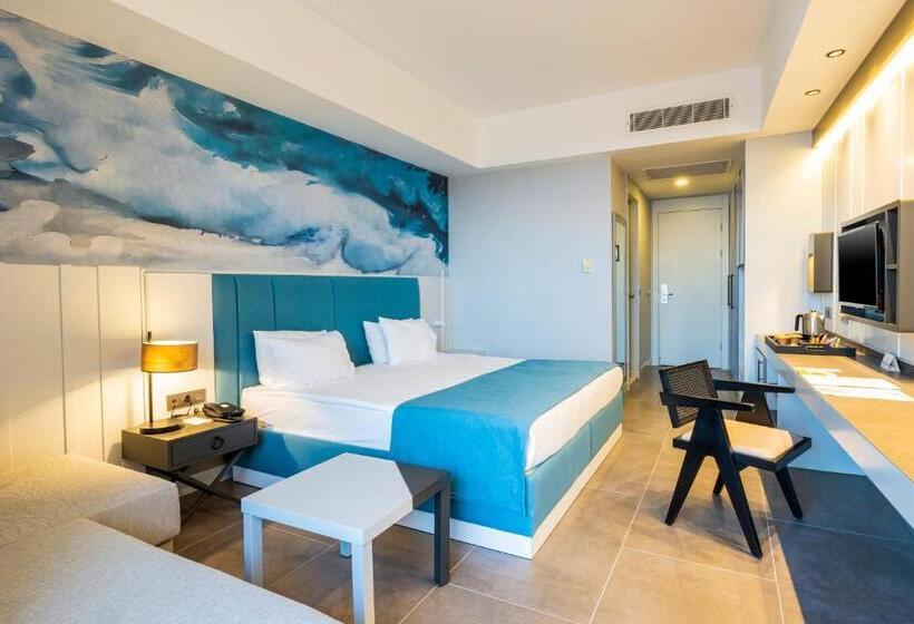 اتاق استاندارد با چشم‌انداز دریا, Crystal Centro Resort  Ultimate All Inclusive