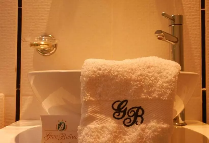 اتاق استاندارد یک نفره, Gran Bolivar Hotel   Trujillo, Perú