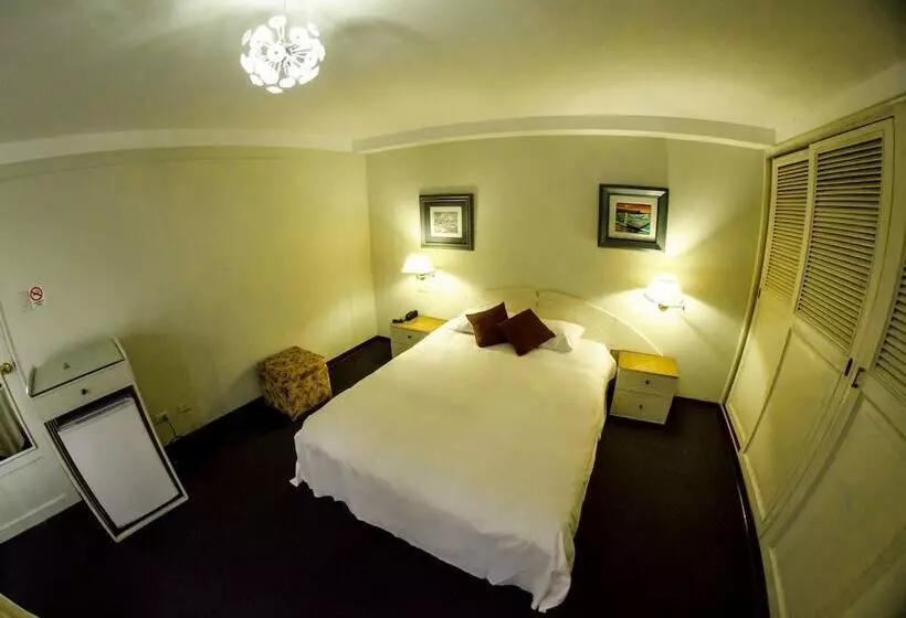 اتاق استاندارد یک نفره, Gran Bolivar Hotel   Trujillo, Perú