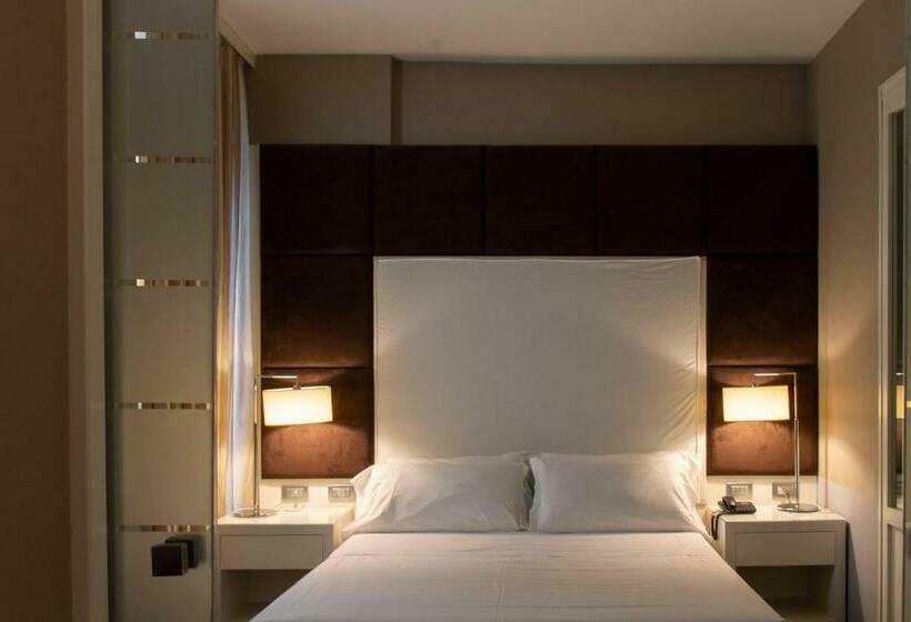 سوییت جونیور, Smy Bologna Centrale