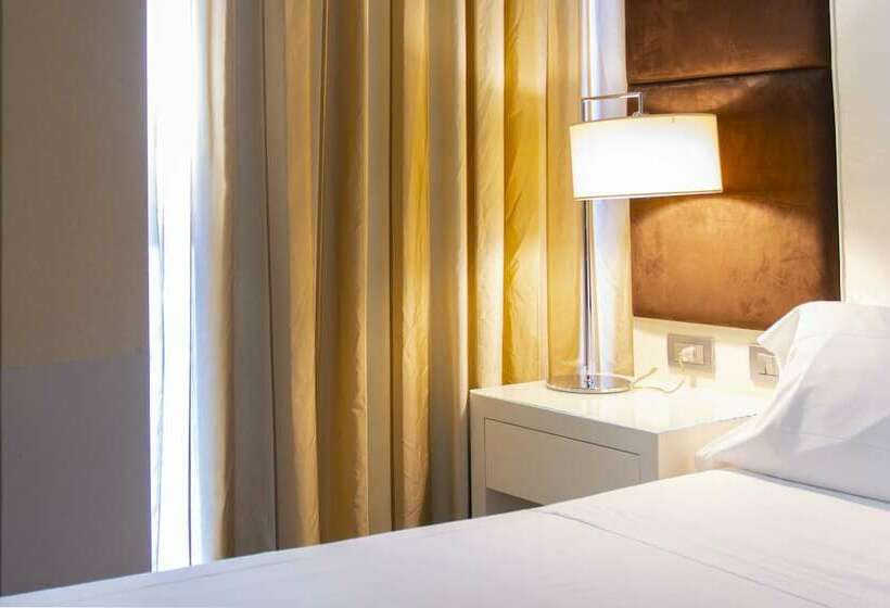 سوییت جونیور, Smy Bologna Centrale