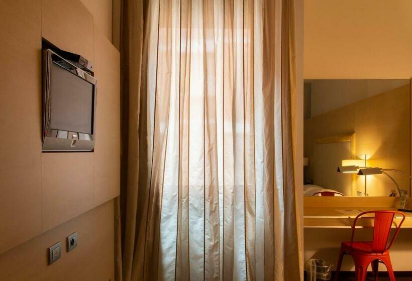 اتاق سوپریور, Smy Bologna Centrale