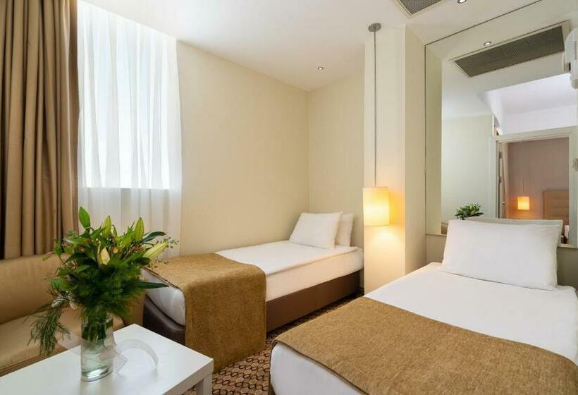 اتاق خانوادگی, Crystal Centro Resort  Ultimate All Inclusive