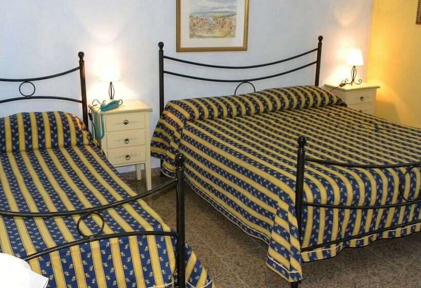 Номер Стандарт Трехместный, Fernanda