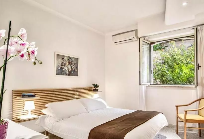 3 Bedroom Deluxe Apartment Sea View, Gocce Di Capri Resort