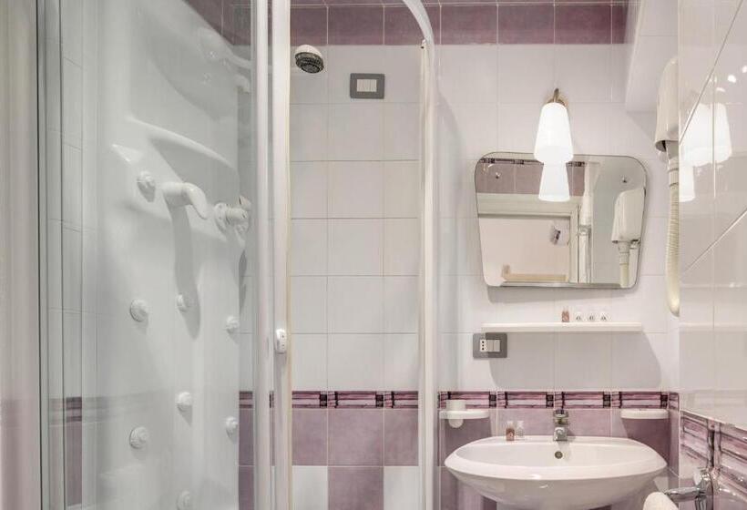 Superior 2-bedroom flat with sea view, Gocce Di Capri Resort