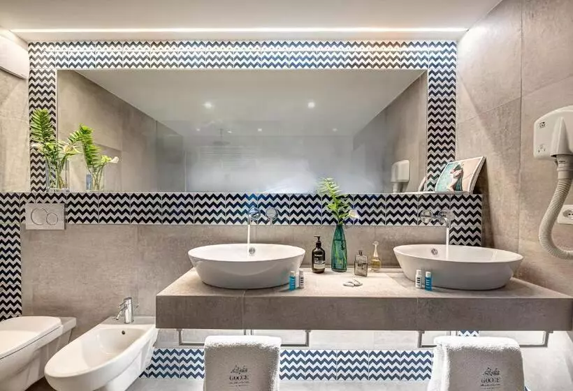 استودیو لوکس با چشم‌انداز دریا, Gocce Di Capri Resort