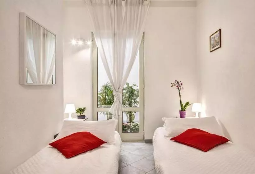 آپارتمان 2 خوابه با چشم‌انداز دریا, Gocce Di Capri Resort