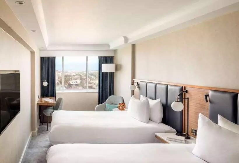 اتاق استاندارد, Hilton Madrid Airport