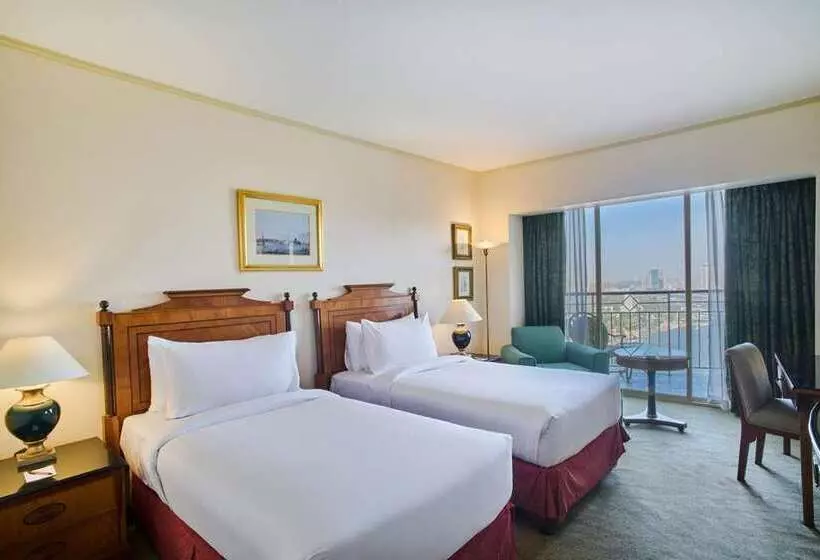 اتاق اجرایی, Hilton Madrid Airport