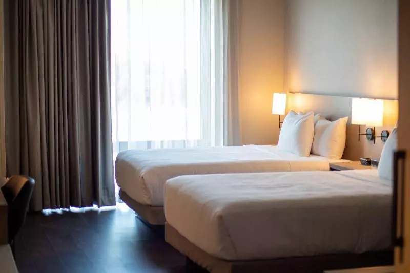 اتاق استاندارد, Hilton Madrid Airport