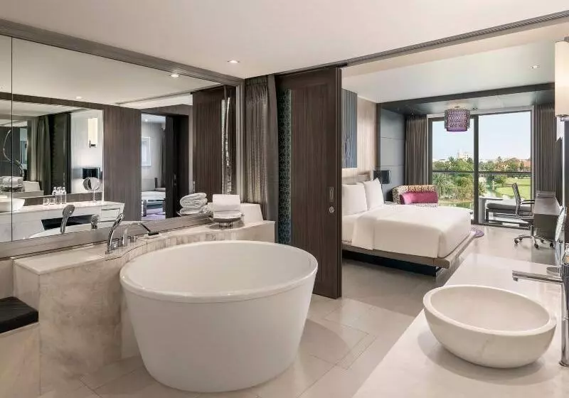 اتاق استاندارد با تخت بزرگ, Hilton Madrid Airport