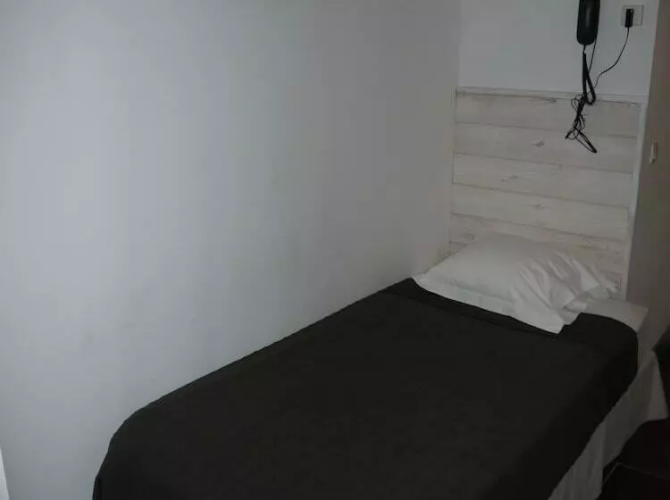 اتاق استاندارد یک نفره, Hôtel Du Portalet