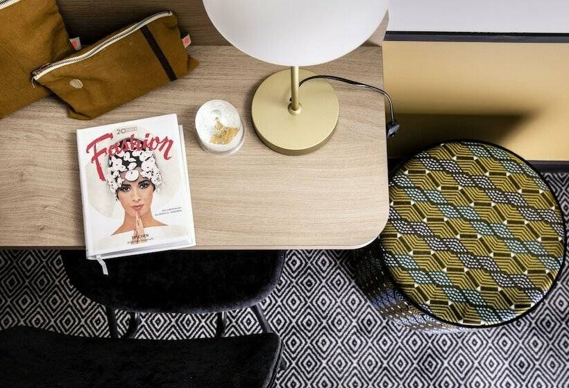 スタンダードルーム, Paris La Fayette