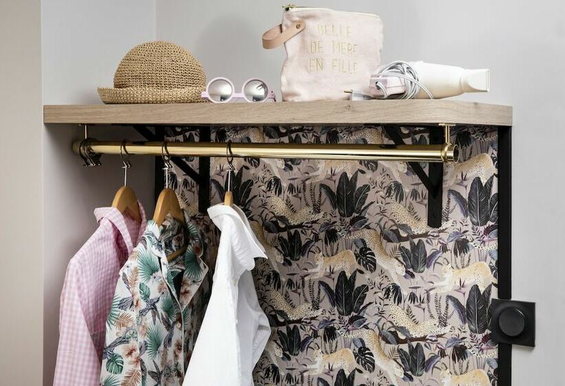 スタンダードシングルルーム, Paris La Fayette