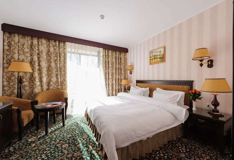 اتاق استاندارد با تخت دوبل و چشمانداز پارک, London