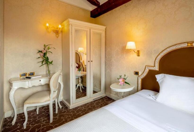 スーペリアールーム, Maison Venezia | Una Esperienze