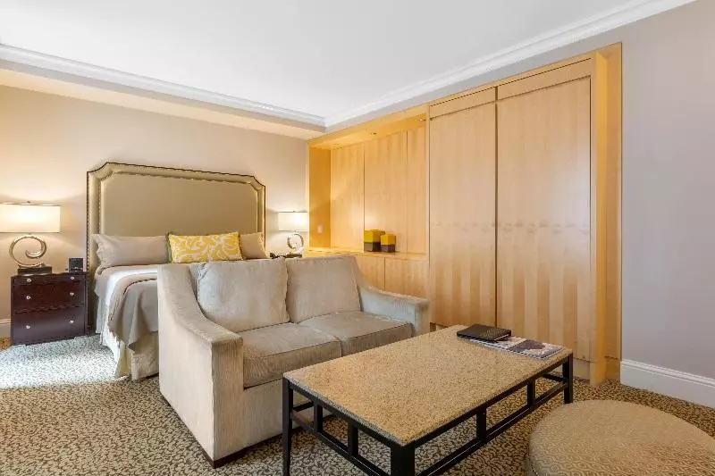 Premium-huone, Omni Berkshire Place