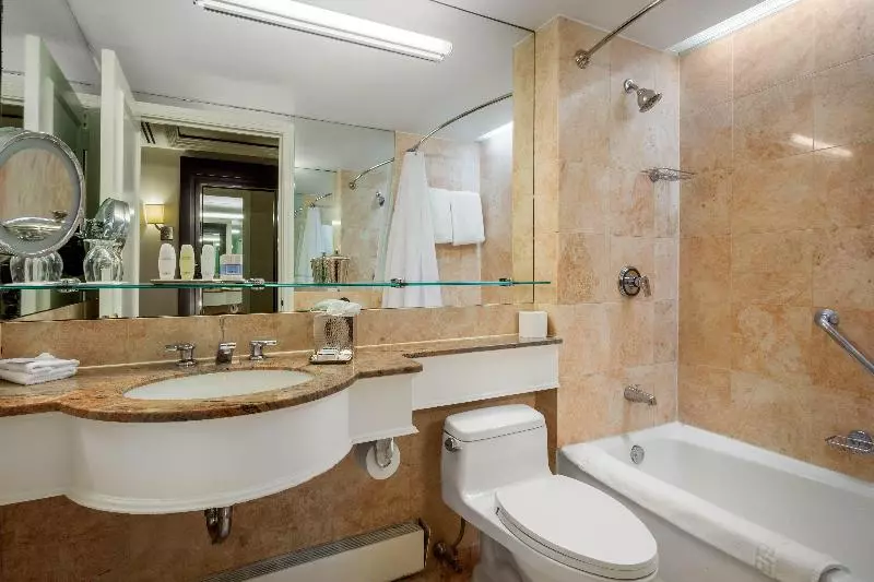 Deluxe-huone King-vuode, Omni Berkshire Place