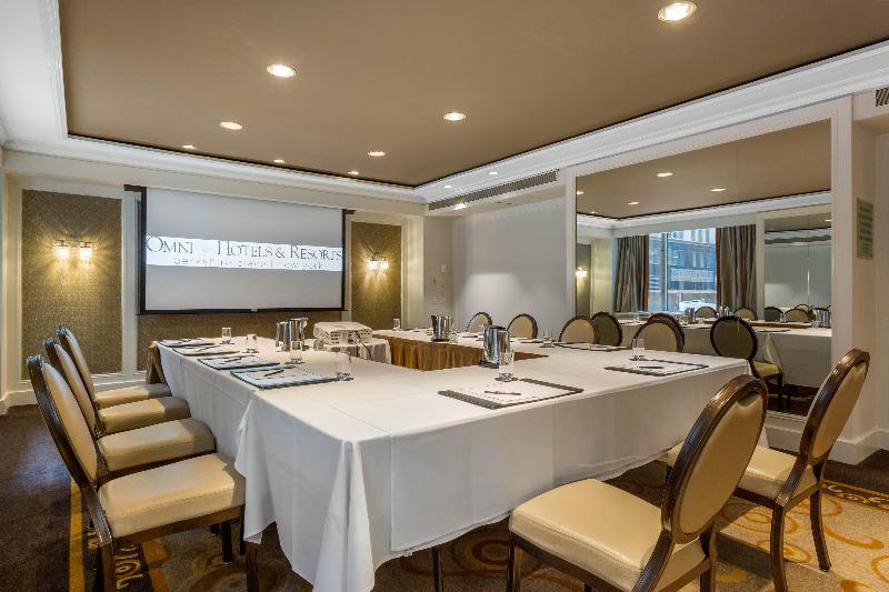 이그제큐티브 스위트 킹침대, Omni Berkshire Place