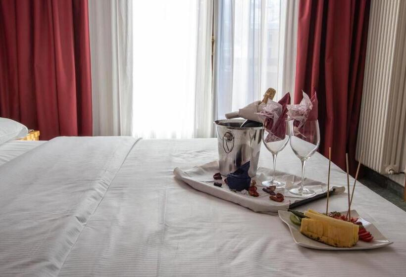 ファミリールーム, Santanton