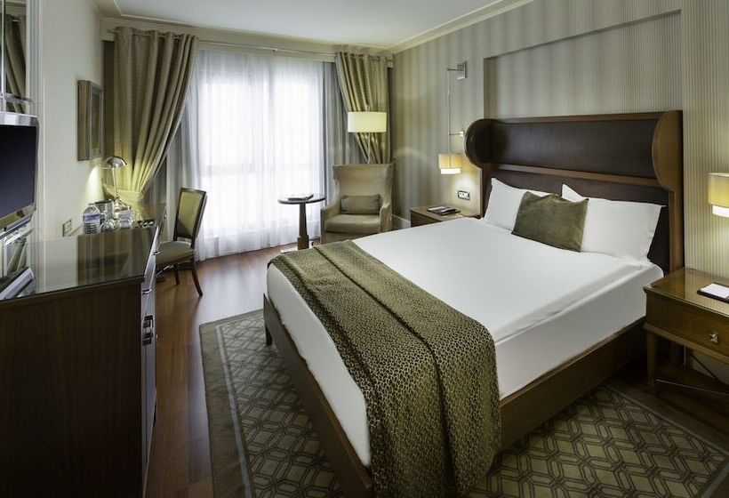 スーペリアールーム, Titanic City Taksim