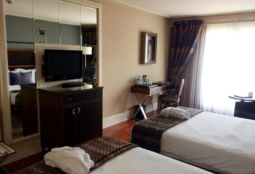 スーペリアールーム, Titanic City Taksim