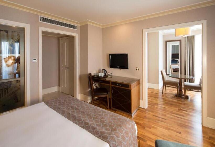 Pokój Deluxe, Titanic City Taksim