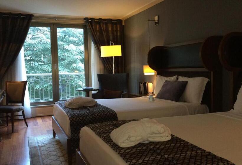 1ベッドルームアパートメントをつなぐ, Titanic City Taksim