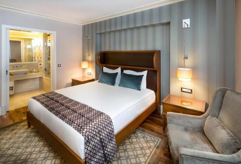 スイート, Titanic City Taksim