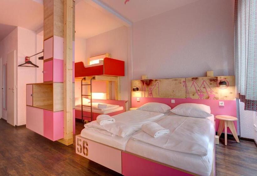 四人标准间, Meininger Hotel Hamburg City Center