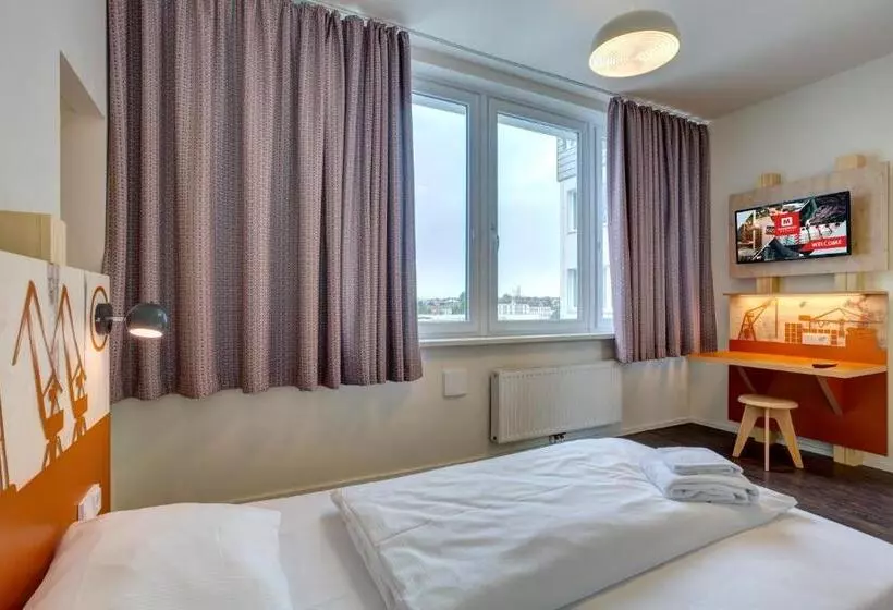 Standard Yhden Hengen Huone, Meininger Hotel Hamburg City Center