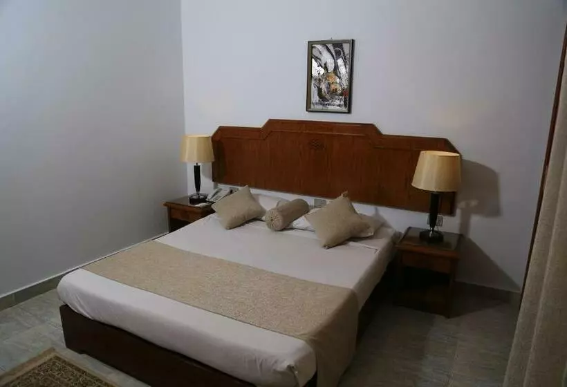 اتاق اساندارد با چشمانداز جانبی به دریا, Minamark Beach Resort For Families And Couples Only