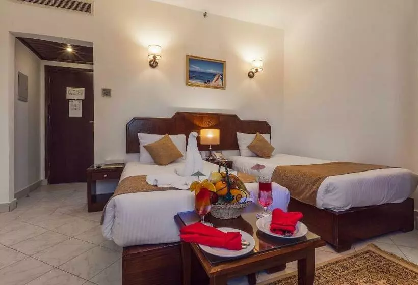 اتاق اکونومی, Minamark Beach Resort For Families And Couples Only