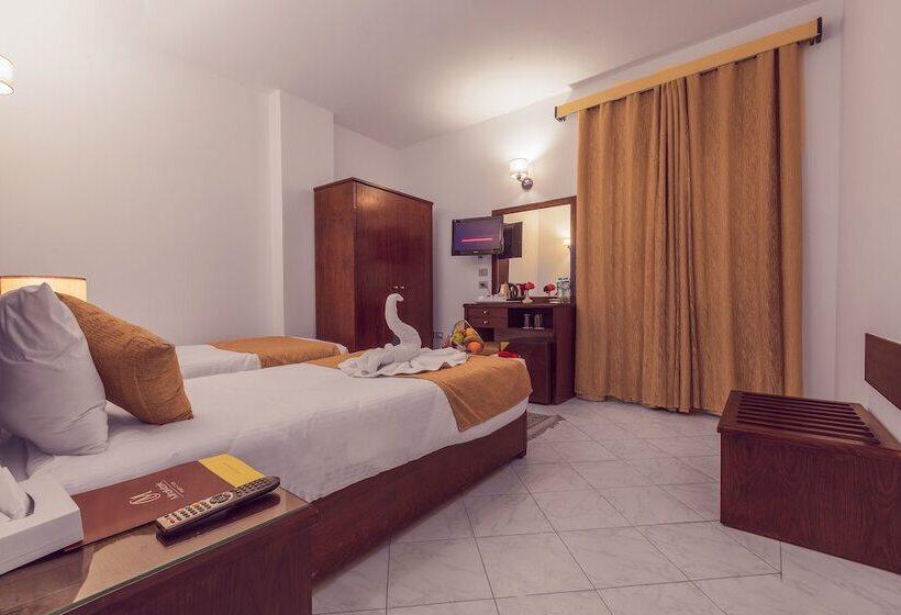 اتاق اکونومی, Minamark Beach Resort For Families And Couples Only